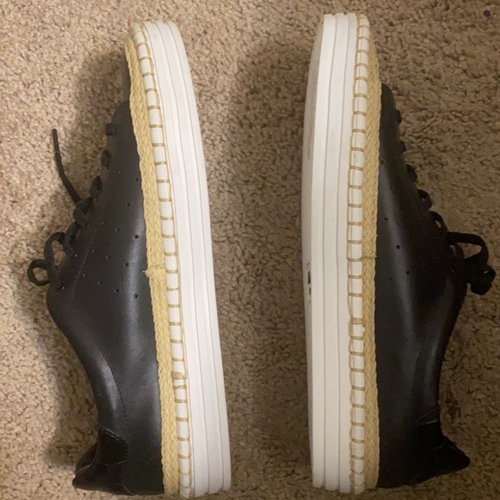 shoes - Picture 5 of 5